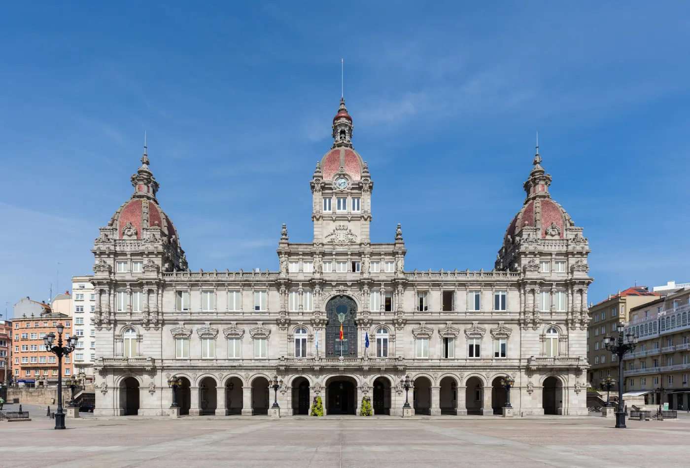 Another A Coruña civic square view