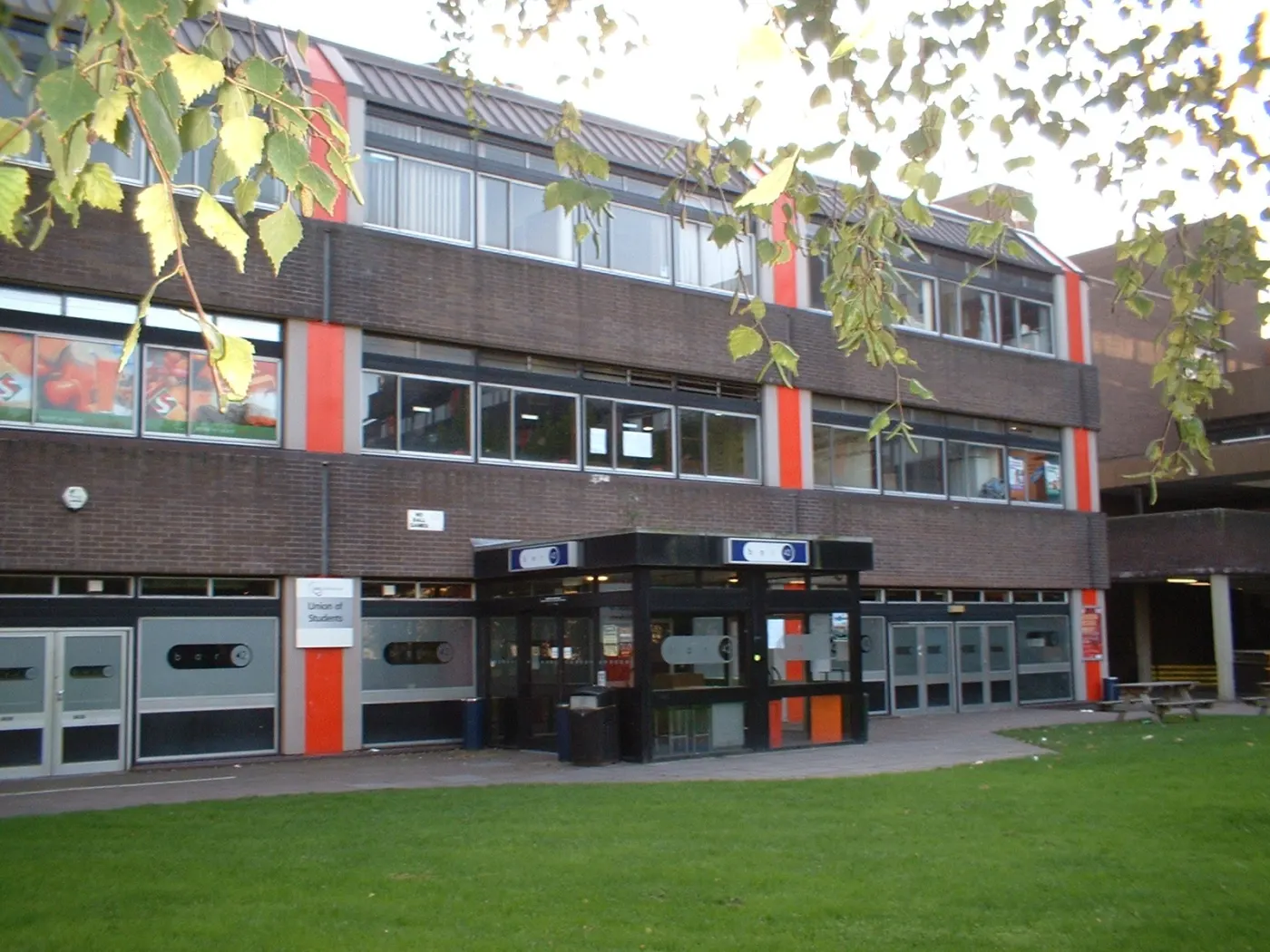 The University of Central England in Birmingham, where Cal studied (Wikimedia Commons, credit needed)
