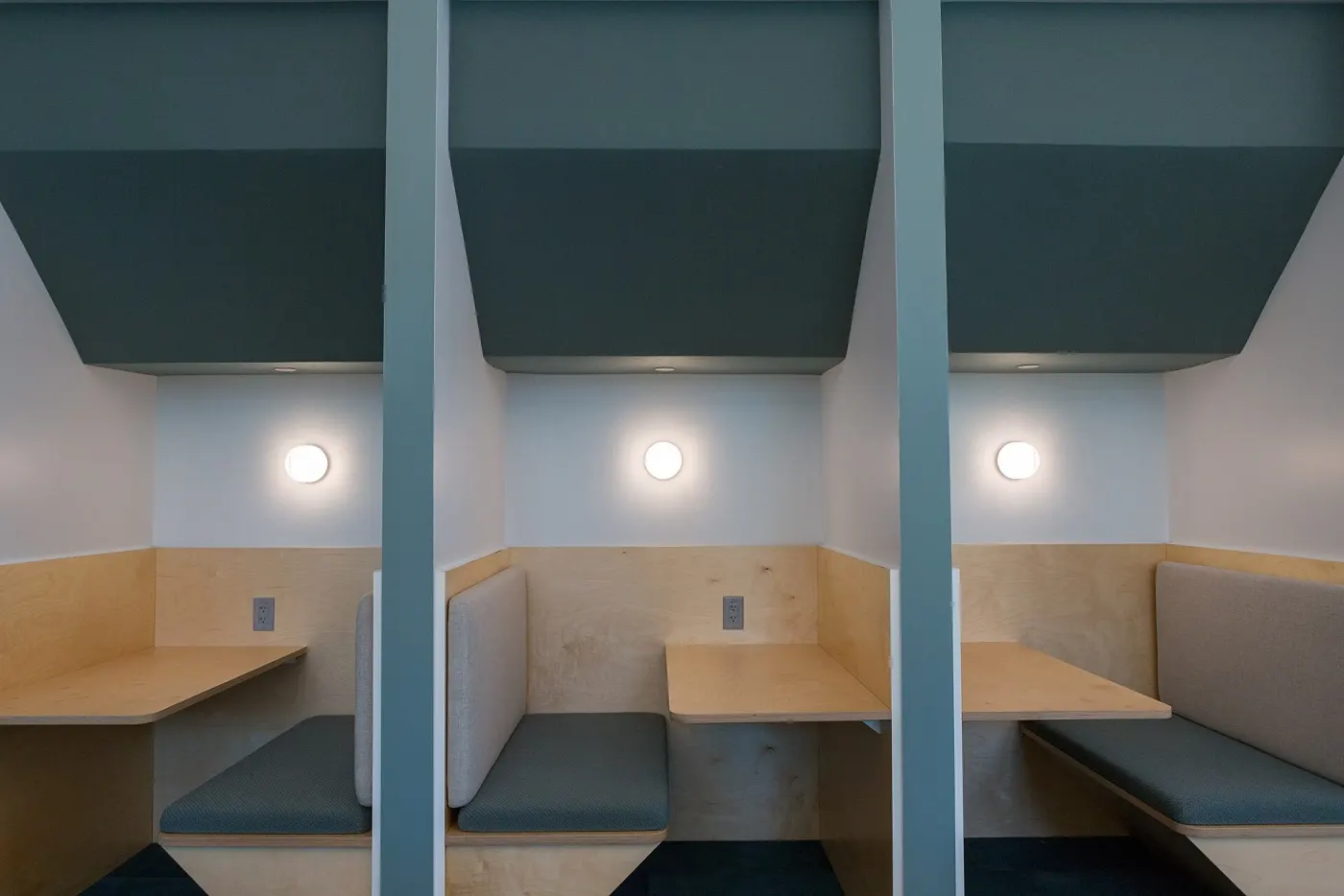 Inside Slack's San Francisco headquarters (Wikimedia Commons, credit needed)