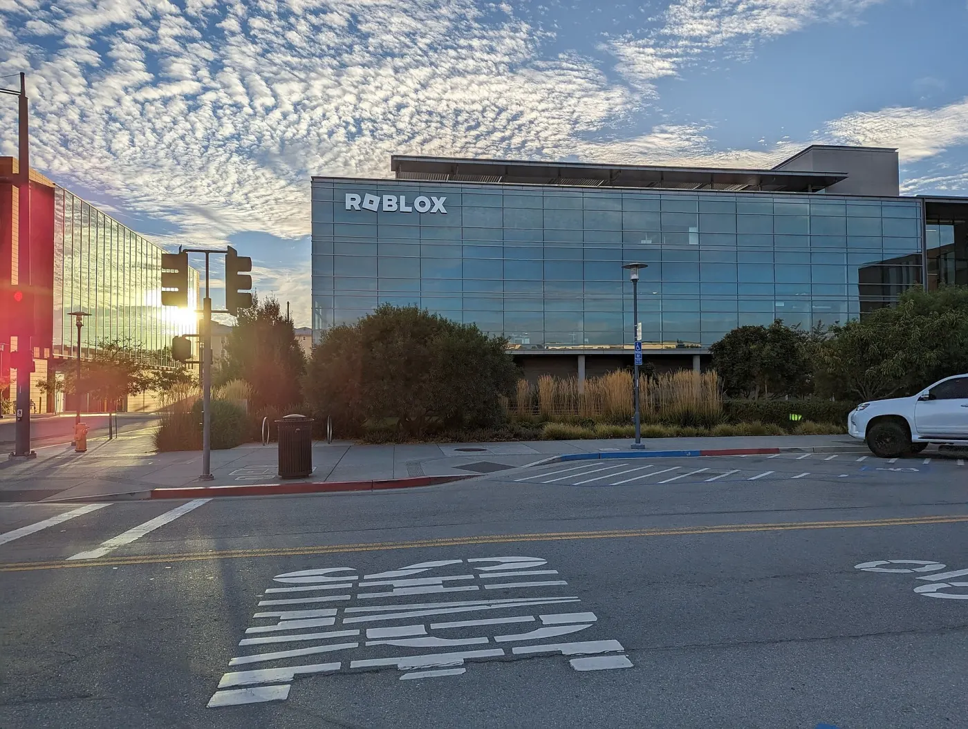 Roblox headquarters in San Mateo, California (Wikimedia Commons, credit needed)