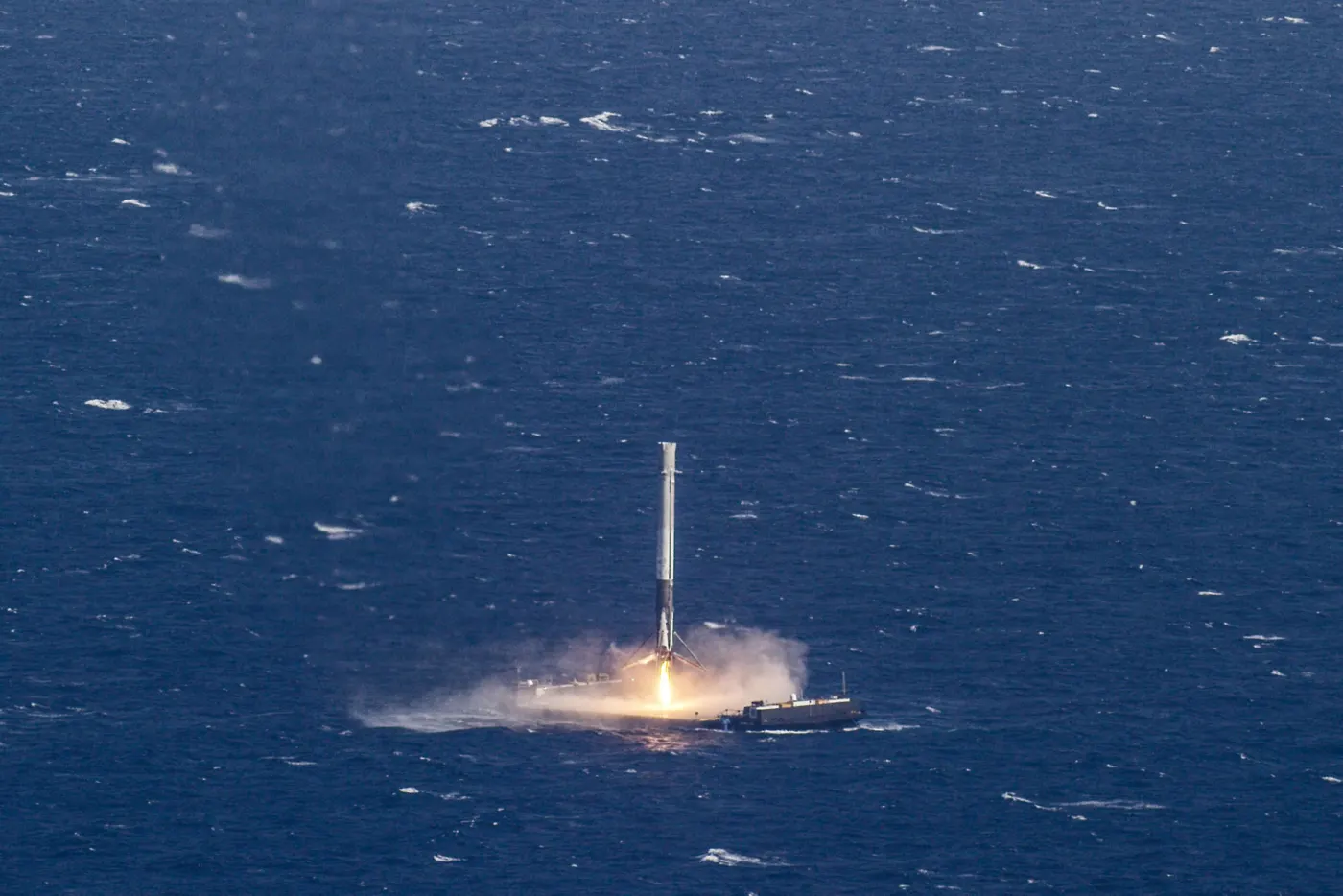Falcon 9 stage landing on a droneship