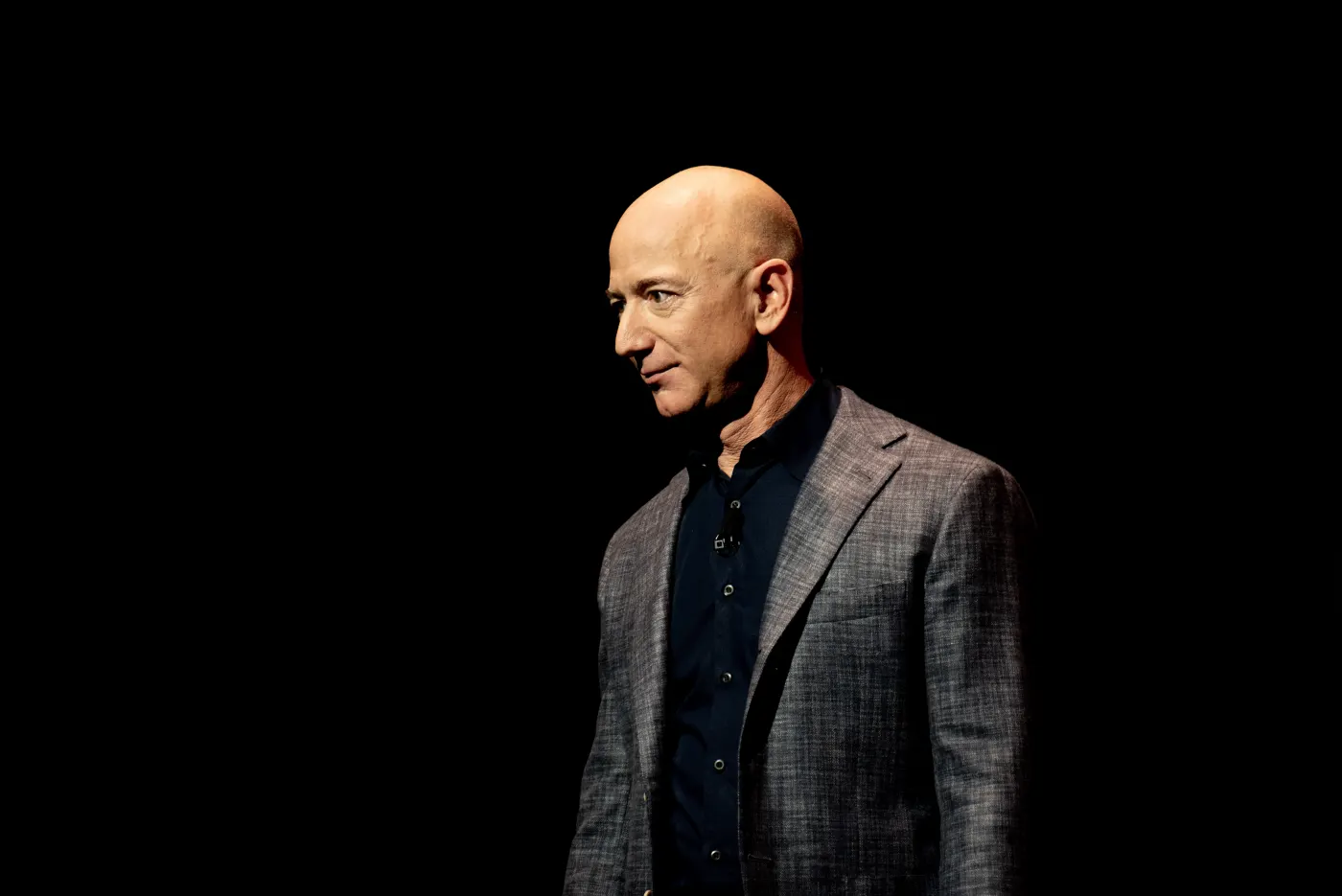 Bezos unveils a Blue Origin lunar lander