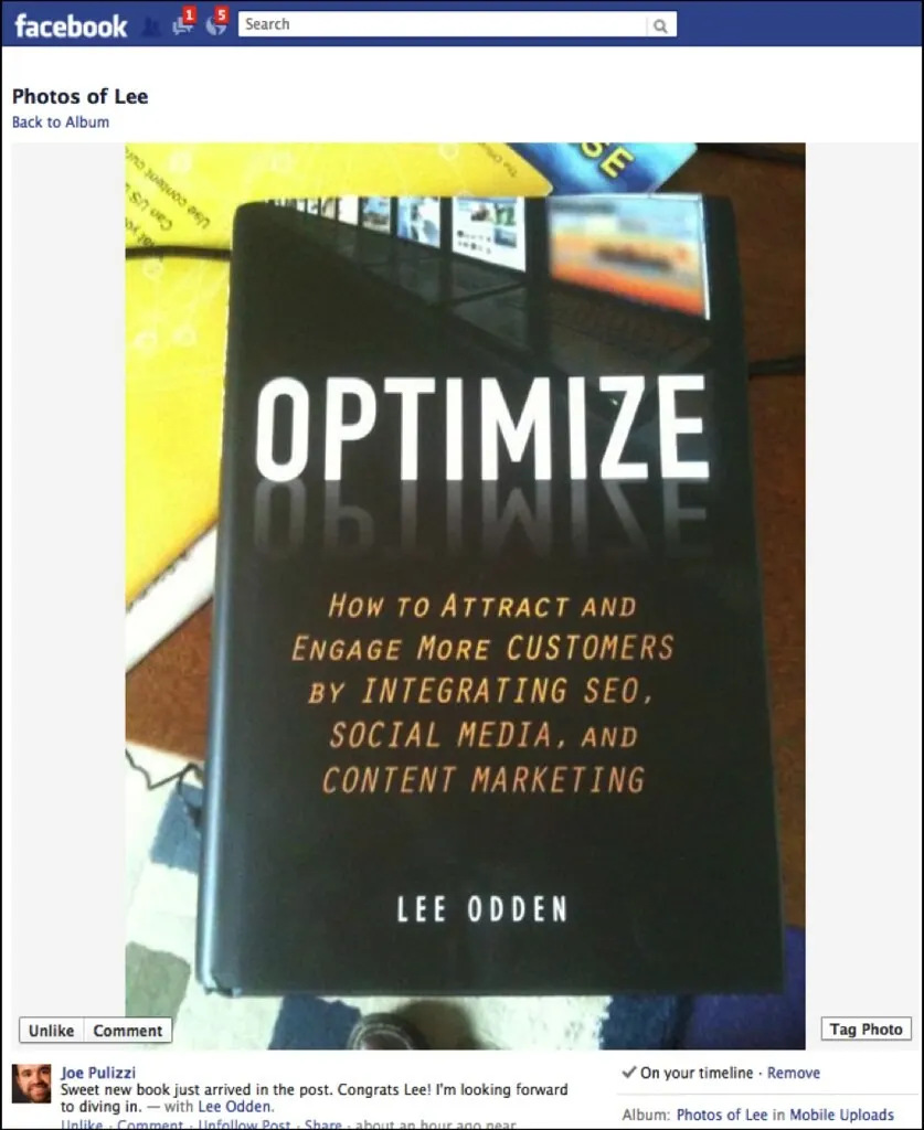 Joe Pulizzi promoting his book “Optimize” (Flickr via Openverse, by 2.0, TopRankMarketing)