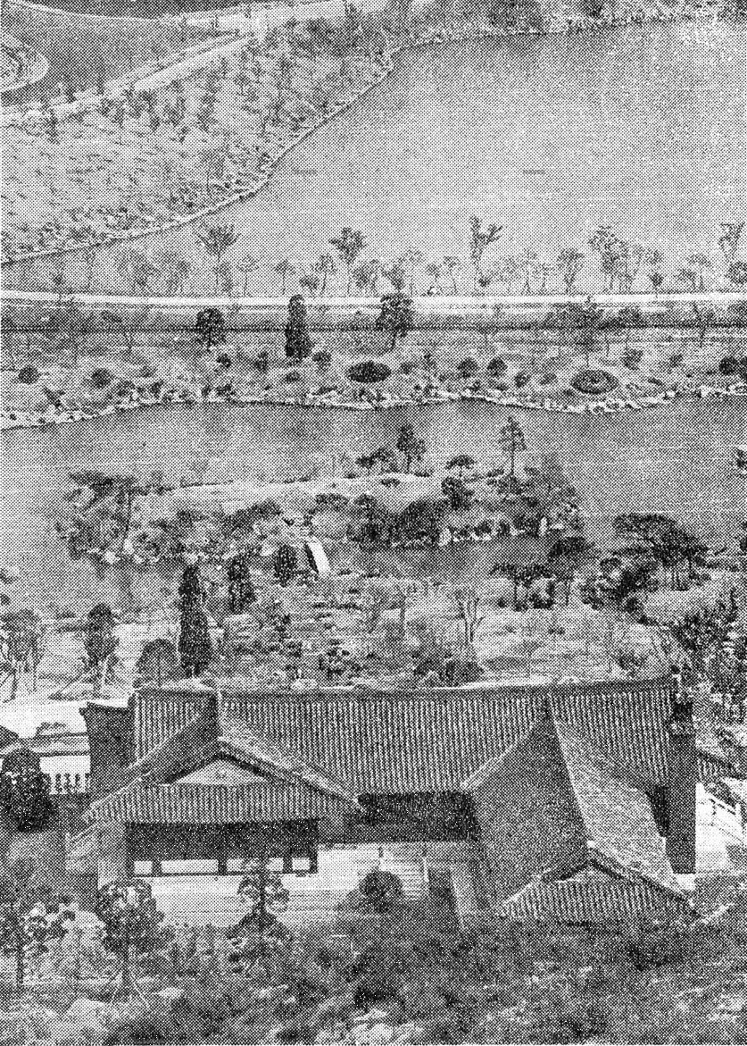 Black-and-white drawing of a traditional house and garden