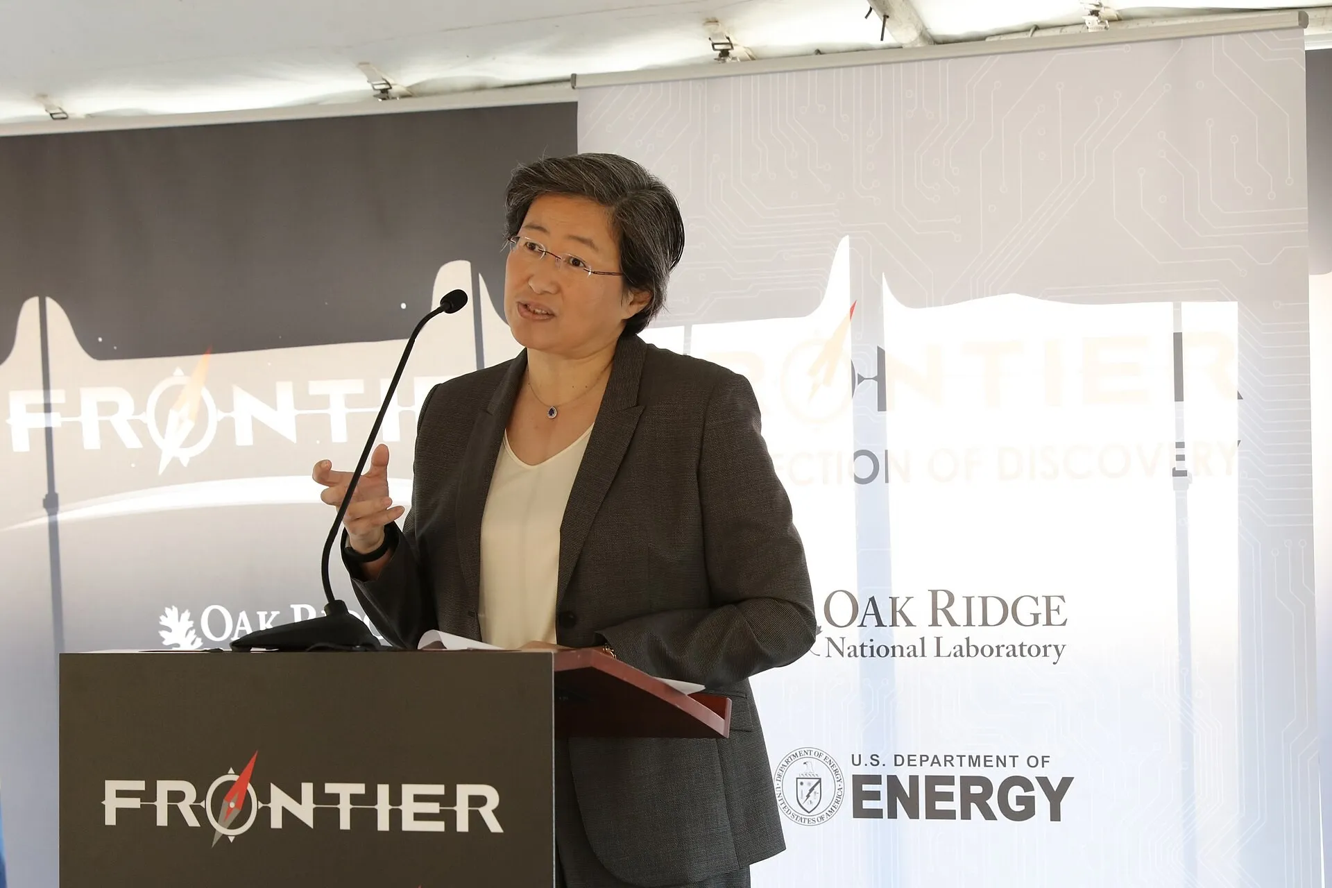 Lisa Su speaking at Oak Ridge National Laboratory, 2019 (Wikimedia Commons, credit needed)