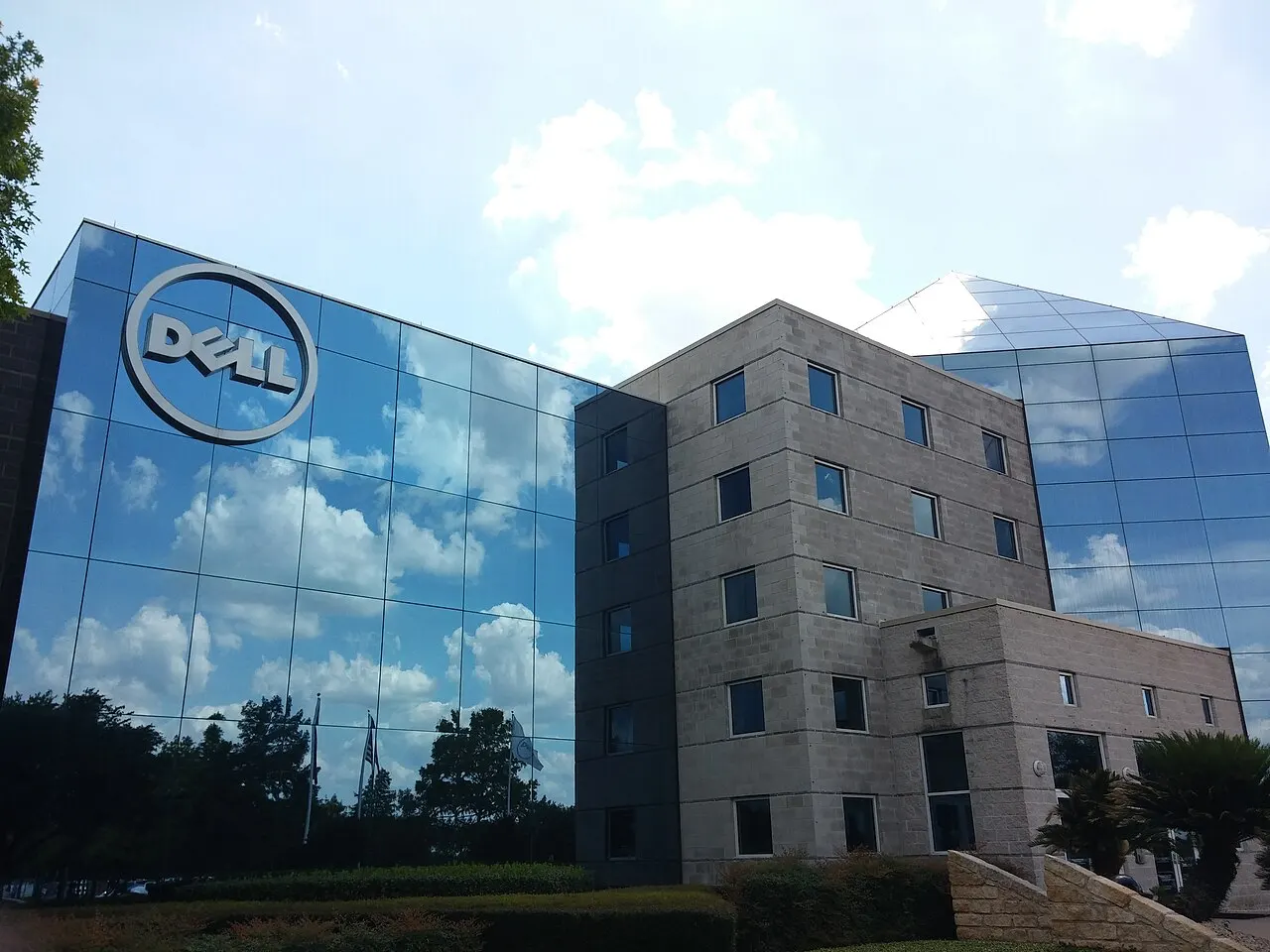 Dell campus building