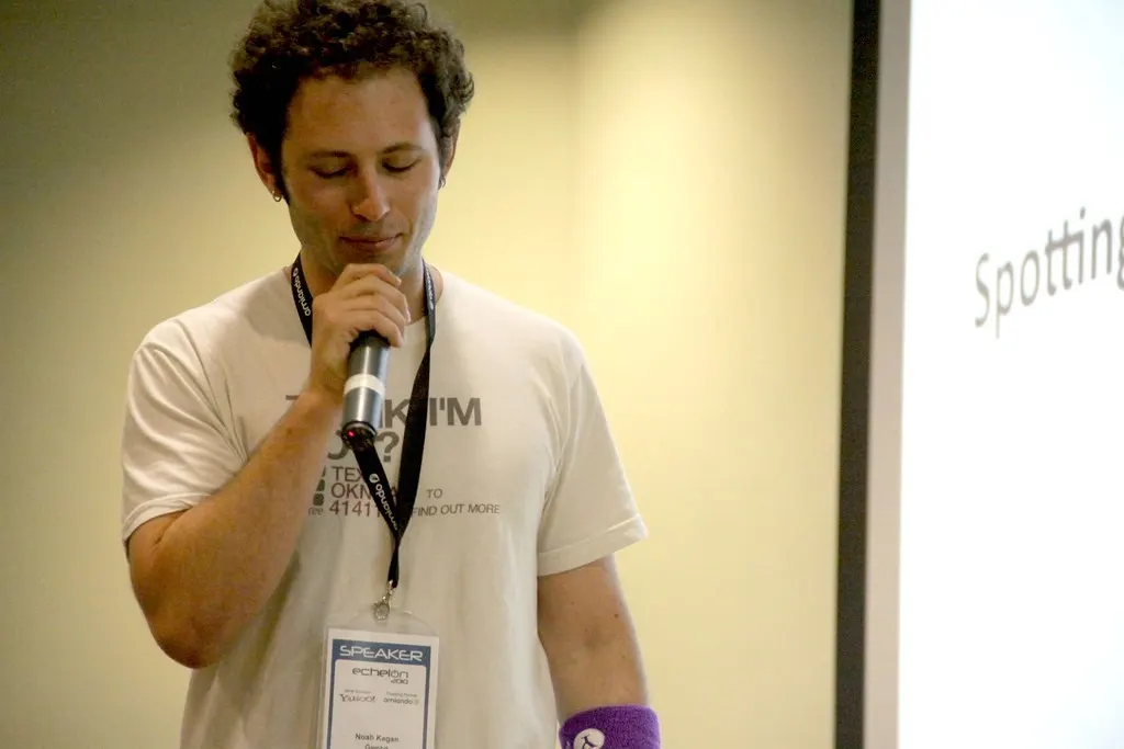 Noah Kagan representing his startup Gambit (Flickr via Openverse, by-nc 2.0, credit: rampok)