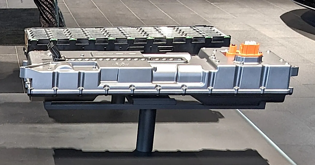 The battery pack of the Lucid Air (Wikimedia Commons, credit needed)
