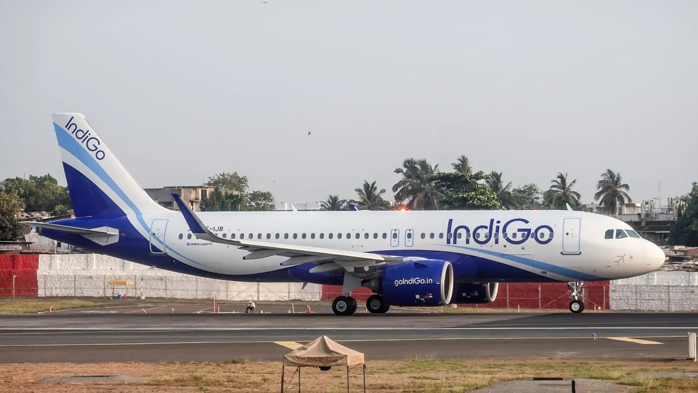 IndiGo A320neo VT-IJB on taxiway
