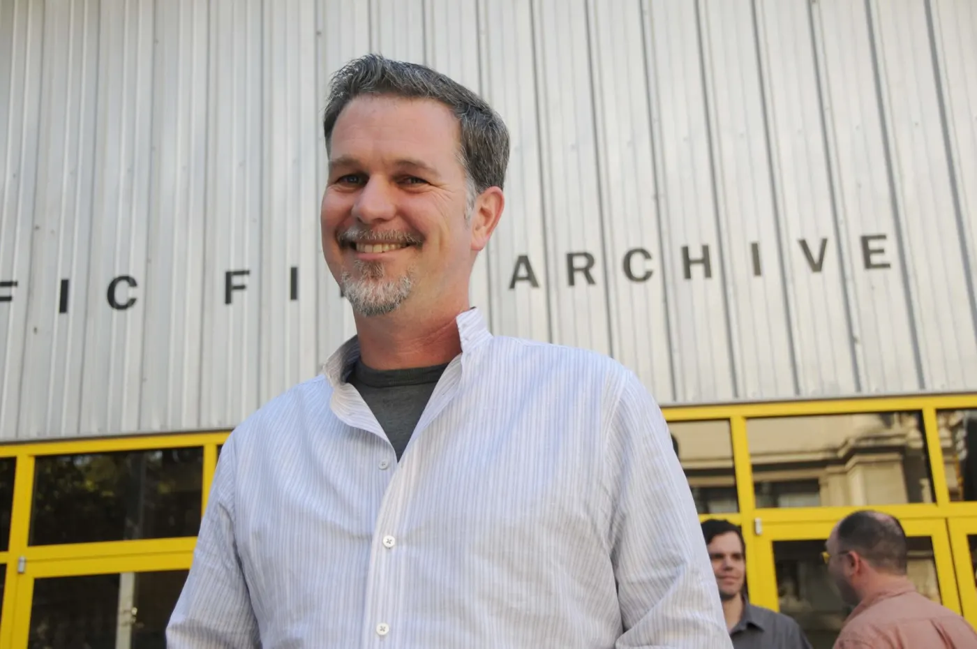 Reed Hastings 2008 outside B
