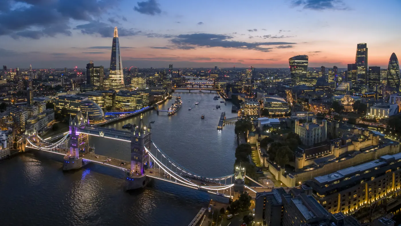 London cityscape standing in for Branson's early geography
