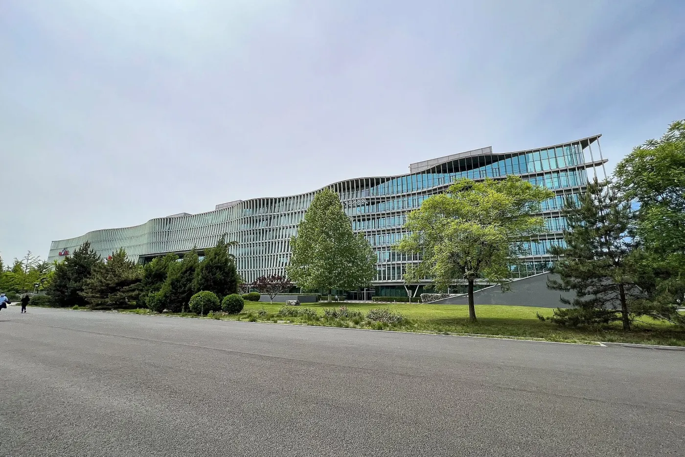 Baidu headquarters in Shangdi, Beijing (Wikimedia Commons, credit needed)