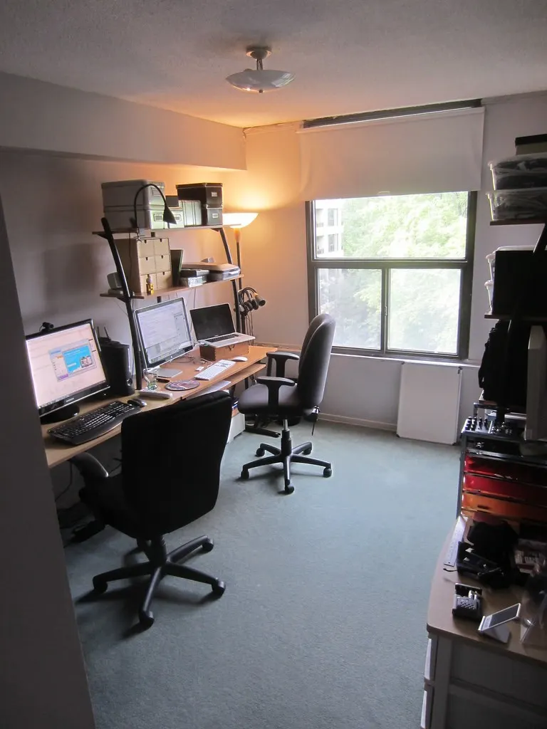 View of the Shopify Toronto office (home office) from the doorway (Flickr via Openverse, by 2.0, Joey DeVilla)