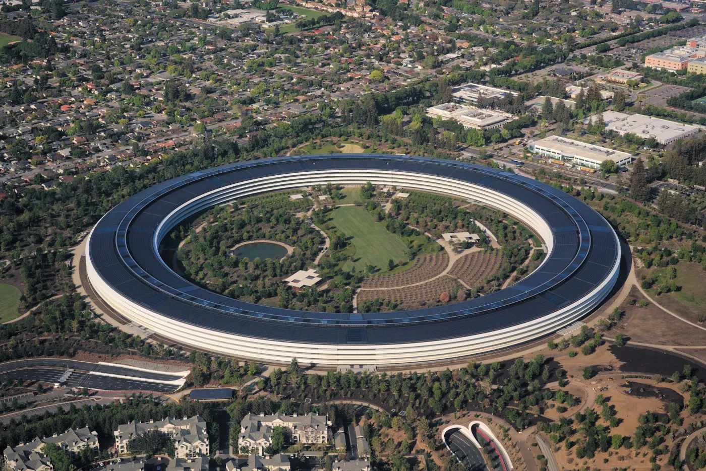 Apple Park aerial view